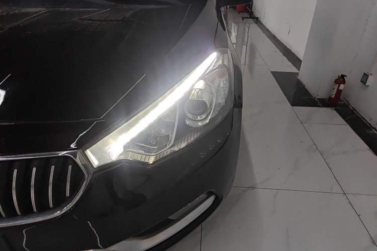 Used Kia K3 2015 1.6L Automatic GL Left Front Headlight