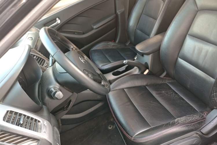 Used Kia K3 2015 1.6L Automatic GLS Left Front Seat