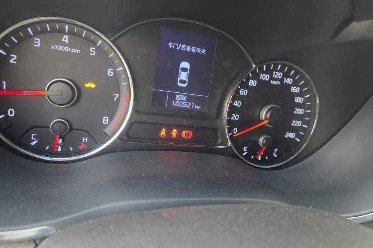 Used Kia K3 2015 1.6L Manual GLS Odometer Close Up