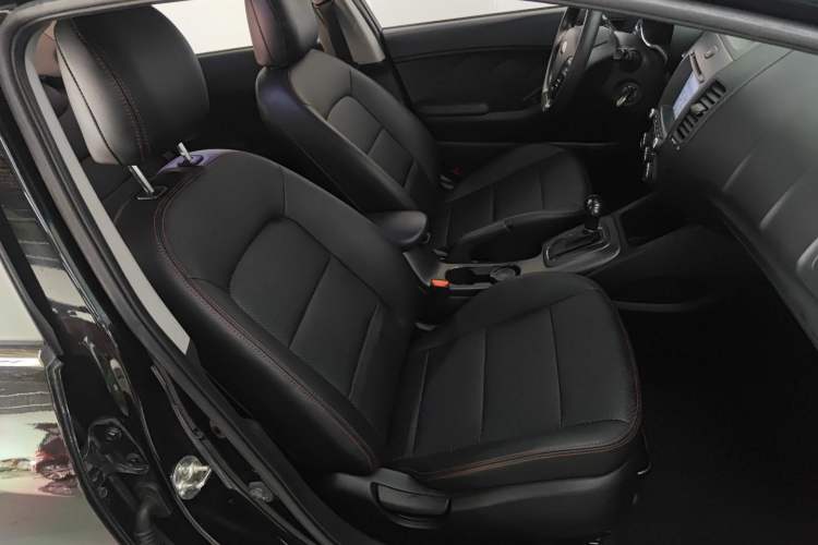 Used Kia K3 2015 1.6L Automatic GL Right Front Seat