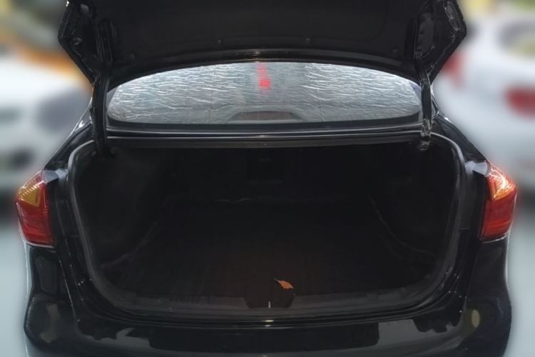 Used Kia K3 2015 1.6L Automatic GLS Trunk