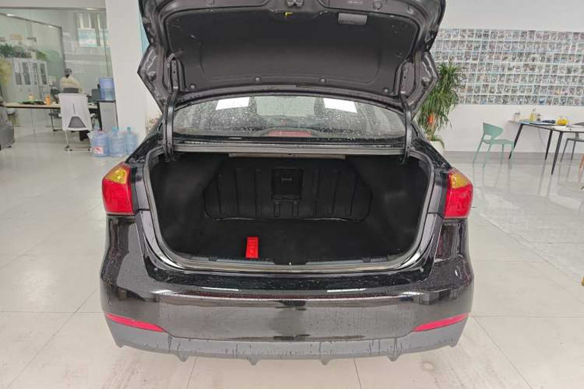 Used Kia K3 2015 1.6L Automatic GLS Trunk