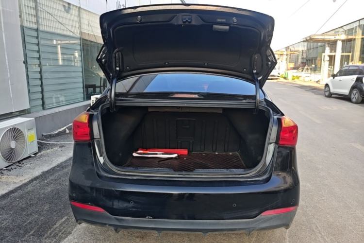 Used Kia K3 2015 1.6L Automatic GLS Trunk