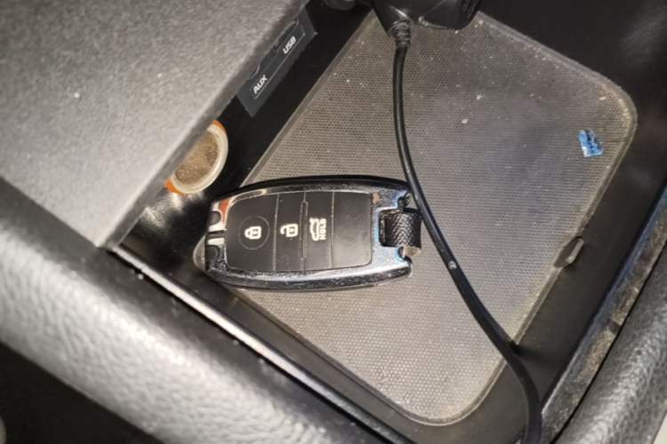 Used Kia K3 2015 1.6L Automatic GLS Vehicle Key