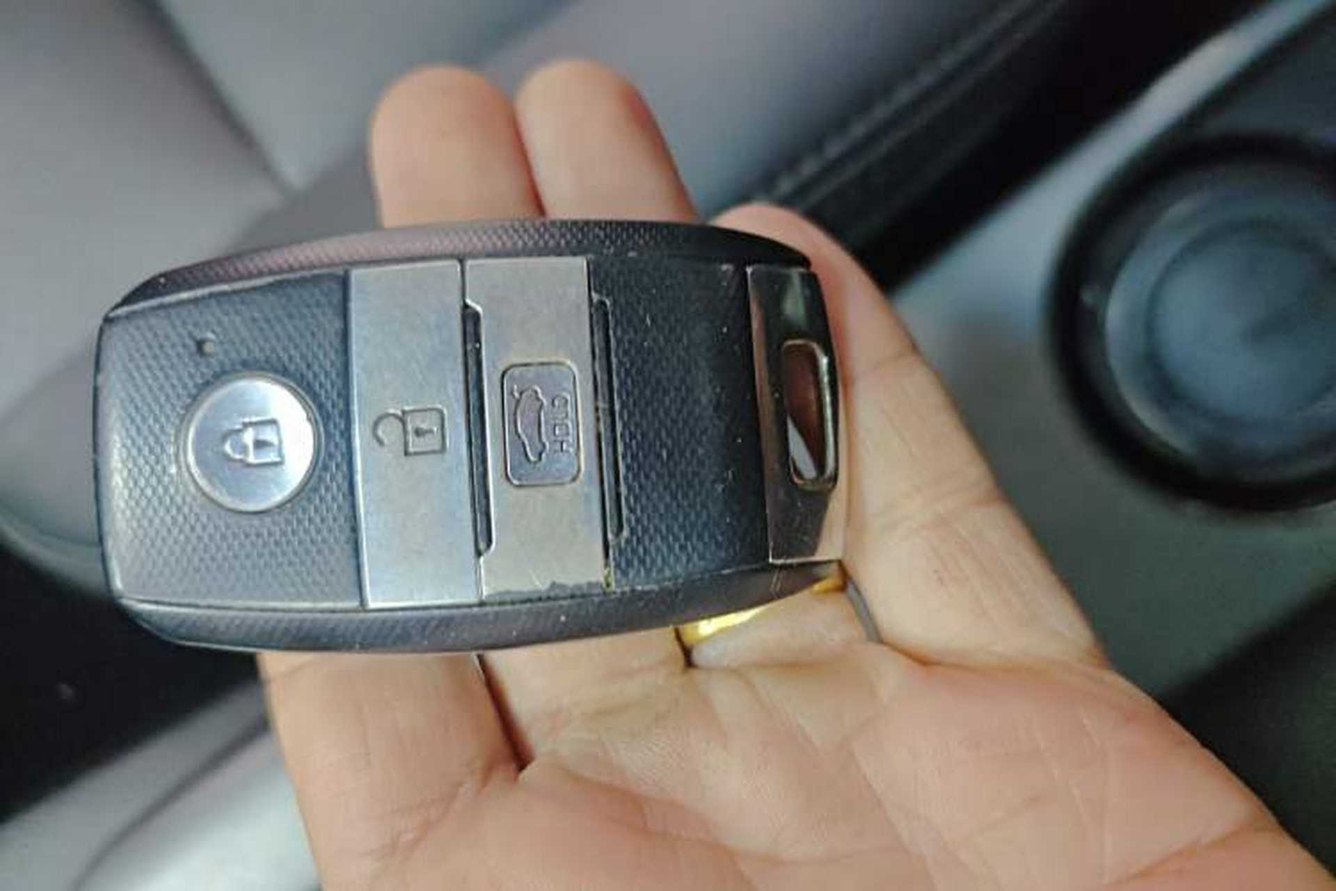 Used Kia K3 2015 1.6L Automatic GLS Vehicle Key