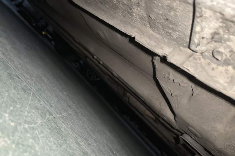 Used Kia K3 2015 1.6L Automatic GLS Chassis Front Right
