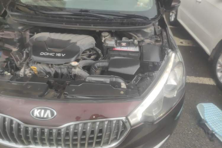 Used Kia K3 2015 1.6L Automatic GLS Engine Bay Left