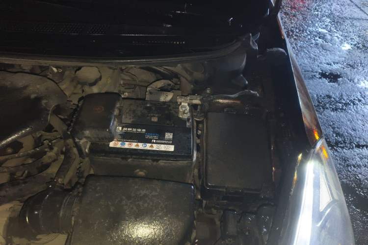 Used Kia K3 2015 1.6L Manual GL Engine Bay Left