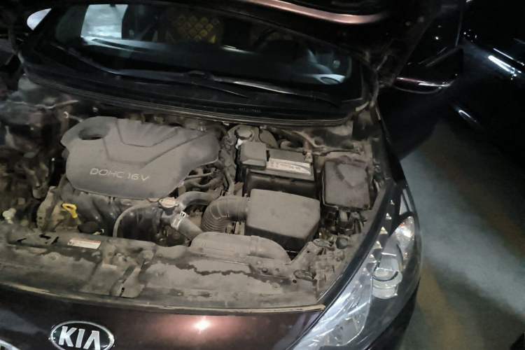 Used Kia K3 2015 1.6L Automatic GLS Engine Bay Left