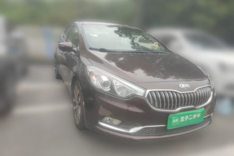 Used Kia K3 2015 1.6L Automatic GLS Front Right 45 Deg