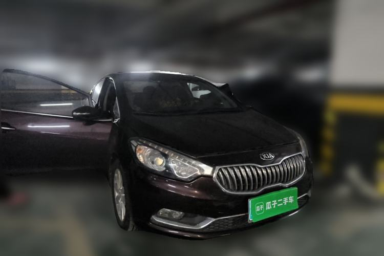 Used Kia K3 2015 1.6L Automatic GLS Front Right 45 Deg