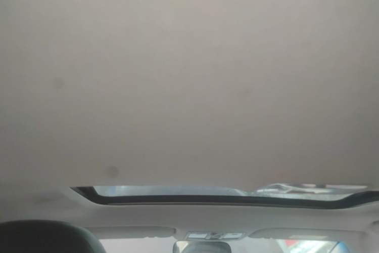 Used Kia K3 2015 1.6L Automatic GLS Headliner