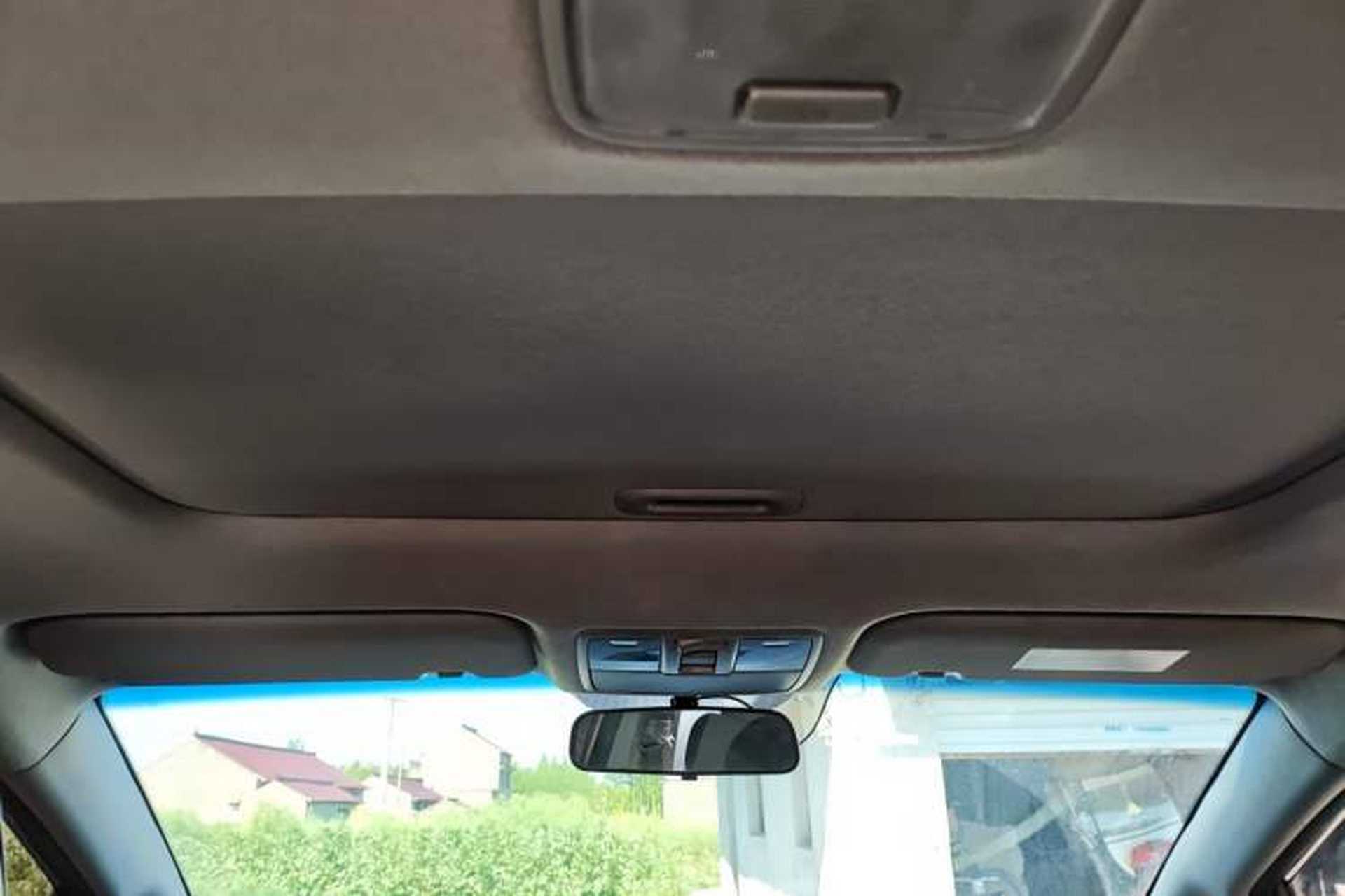 Used Kia K3 2015 1.6L Manual GLS Headliner