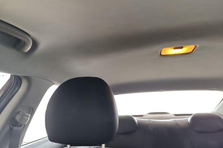 Used Kia K3 2015 1.6L Manual GL Headliner