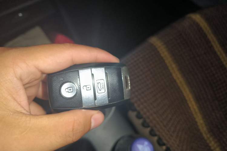 Used Kia K3 2015 1.6L Automatic GLS Vehicle Key