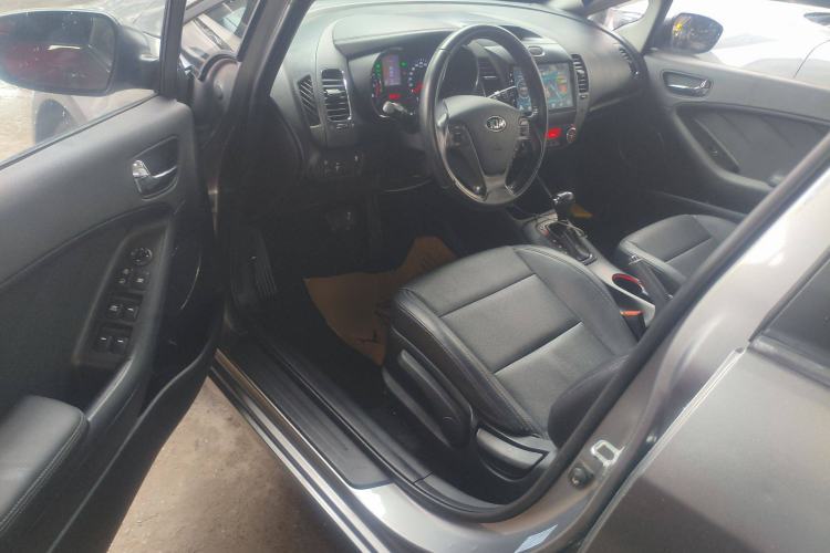 Used Kia K3 2015 1.6L Automatic DLX Driver Seat