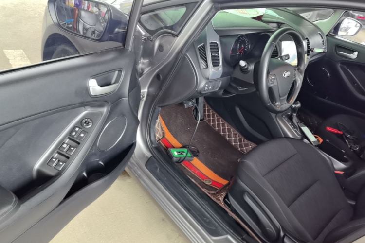 Used Kia K3 2015 1.6L Automatic GLS Driver Seat
