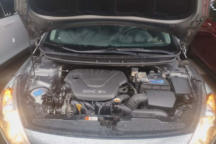Used Kia K3 2015 1.6L Automatic DLX Engine Bay