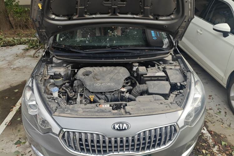 Used Kia K3 2015 1.6L Manual GL Engine Bay