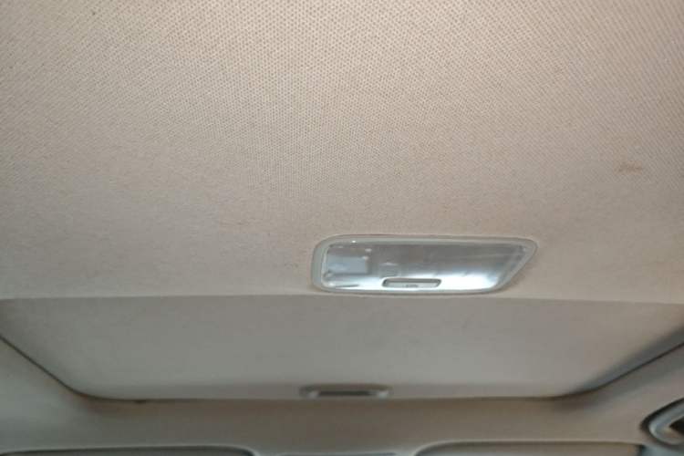 Used Kia K3 2015 1.6L Automatic GLS Headliner