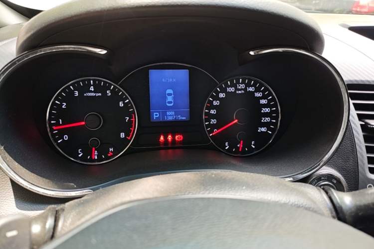 Used Kia K3 2015 1.6L Automatic GLS Instrument Cluster