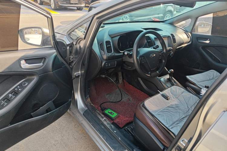 Used Kia K3 2015 1.6L Automatic GL Interior 3