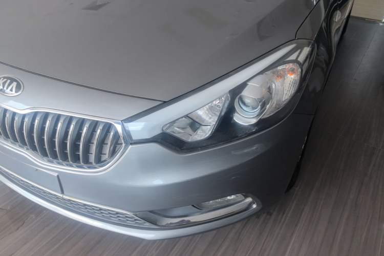 Used Kia K3 2015 1.6L Manual GL Left Front Headlight