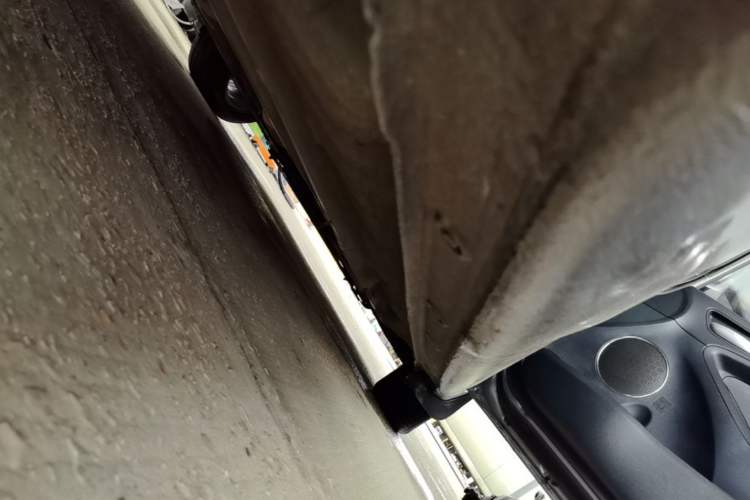 Used Kia K3 2015 1.6L Automatic GLS Right Side Sill