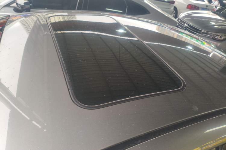 Used Kia K3 2015 1.6L Automatic DLX Roof