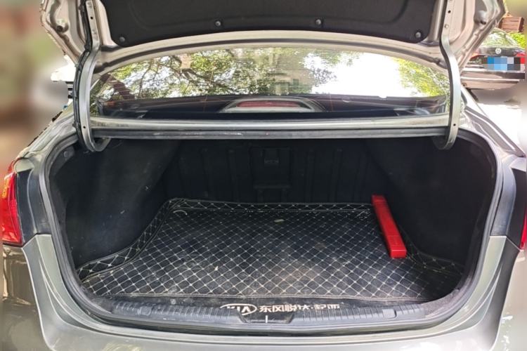 Used Kia K3 2015 1.6L Automatic GLS Trunk