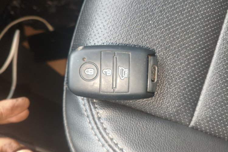 Used Kia K3 2015 1.6L Automatic DLX Vehicle Key
