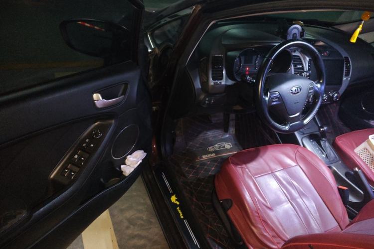 Used Kia K3 2015 1.6L Automatic GLS Driver Seat