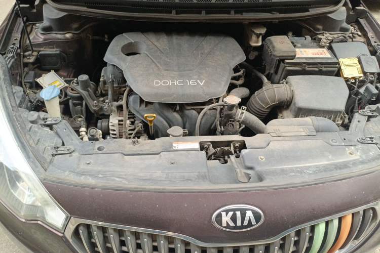Used Kia K3 2015 1.6L Automatic GLS Engine Bay