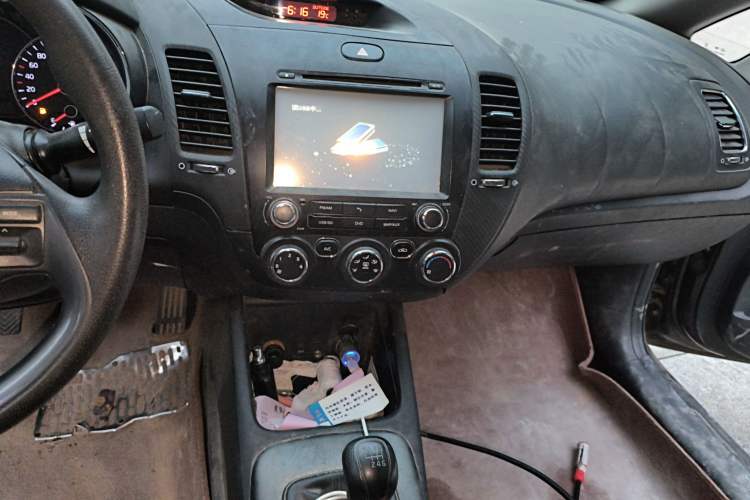 Used Kia K3 2015 1.6L Manual GL Audio And AC Panel