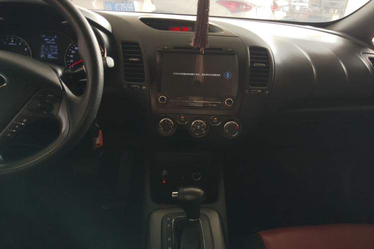 Used Kia K3 2015 1.6L Automatic GL Audio And AC Panel