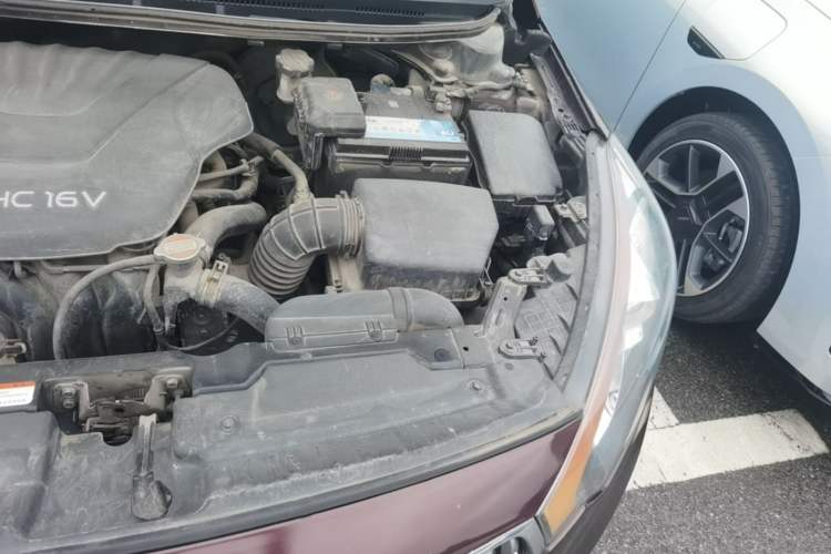 Used Kia K3 2015 1.6L Manual GL Engine Bay Left