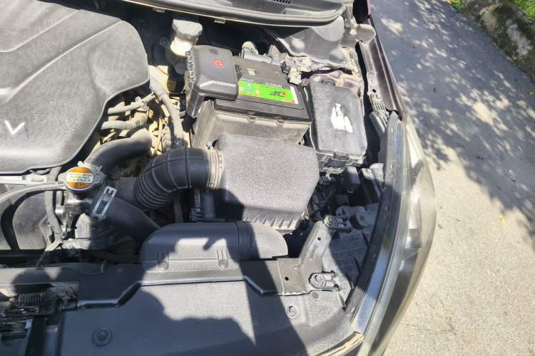 Used Kia K3 2015 1.6L Manual GLS Engine Bay Left