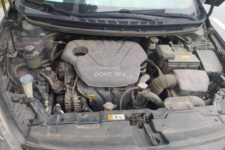 Used Kia K3 2015 1.6L Manual GL Engine Bay