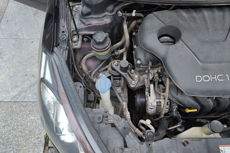 Used Kia K3 2015 1.6L Manual GL Engine Bay Right
