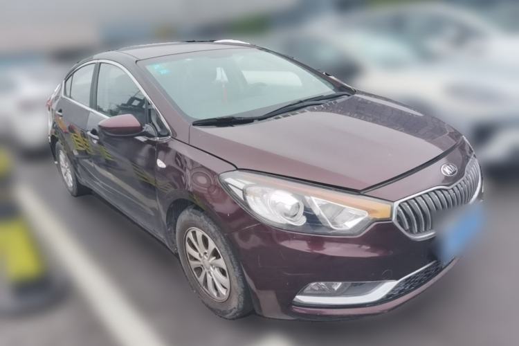 Used Kia K3 2015 1.6L Manual GL Front Right 45 Deg
