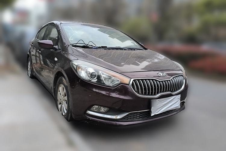 Used Kia K3 2015 1.6L Manual GL Front Right 45 Deg