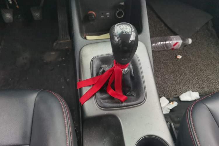 Used Kia K3 2015 1.6L Manual GL Gear Lever