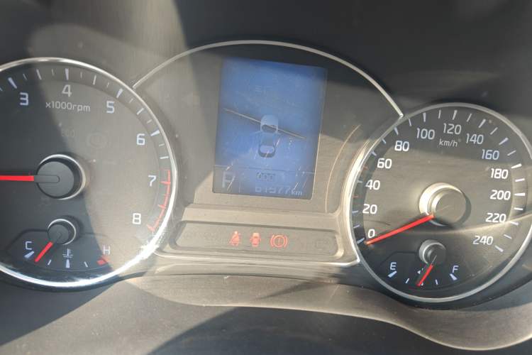 Used Kia K3 2015 1.6L Automatic GLS Instrument Cluster