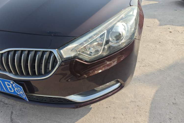Used Kia K3 2015 1.6L Automatic GLS Left Front Headlight
