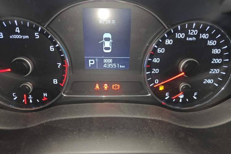 Used Kia K3 2015 1.6L Automatic GLS Odometer Close Up