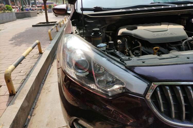 Used Kia K3 2015 1.6L Automatic GL Right Front Headlight