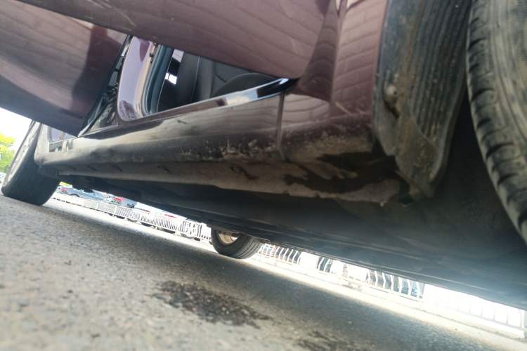 Used Kia K3 2015 1.6L Automatic GLS Right Side Sill