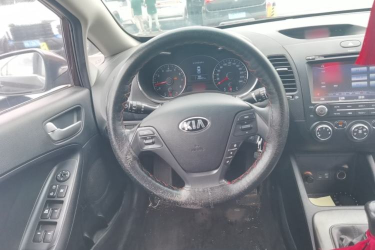 Used Kia K3 2015 1.6L Manual GL Steering Wheel