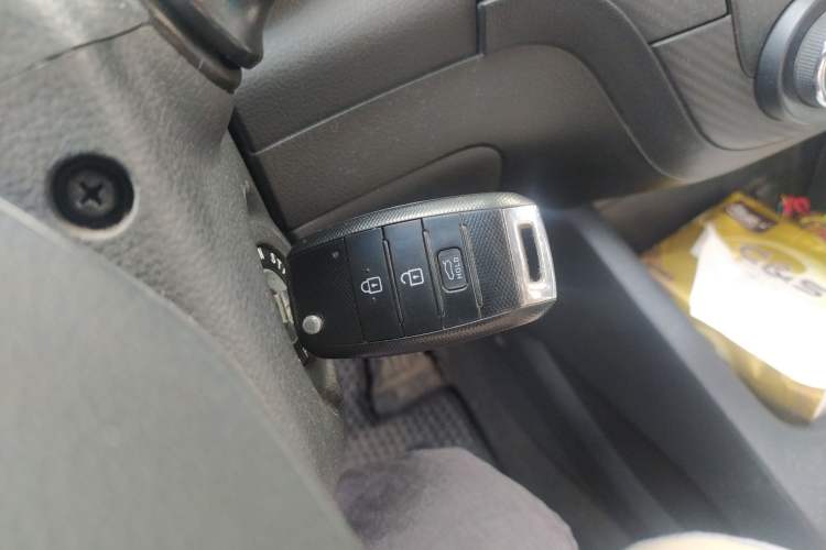 Used Kia K3 2015 1.6L Manual GL Vehicle Key