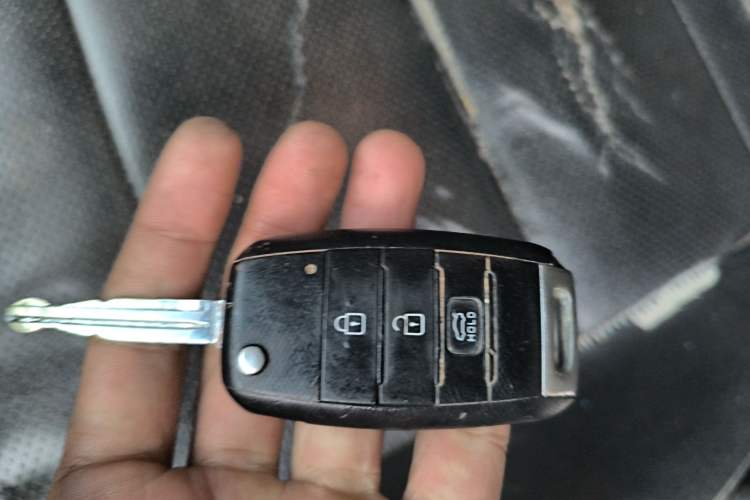 Used Kia K3 2015 1.6L Manual GL Vehicle Key